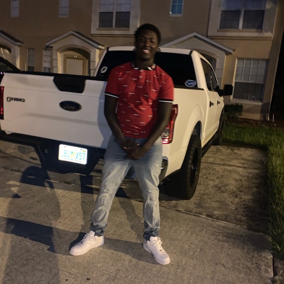 Meet your Posher, Jamarius - Picture 1 of 1